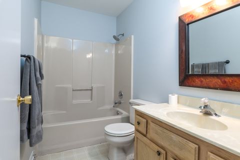 Tiny photo for 61 Highview Avenue, Fox Lake, IL 60020 (MLS # 12579862)