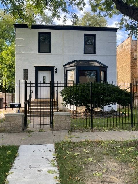 Photo of 6812 S Saint Lawrence Avenue, Chicago, IL 60637 (MLS # 12506634) Photo of 6812 S Saint Lawrence Avenue, Chicago, IL 60637 (MLS # 12506634)