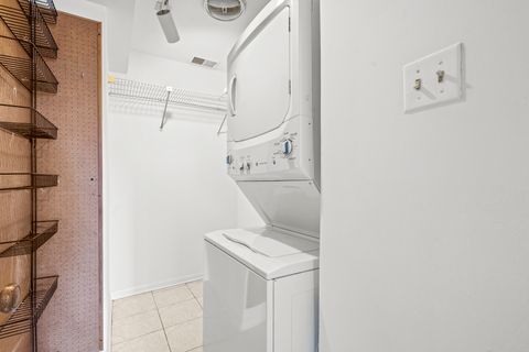 Tiny photo for 1125 Lake Cook Road #405, Northbrook, IL 60062 (MLS # 12558515)