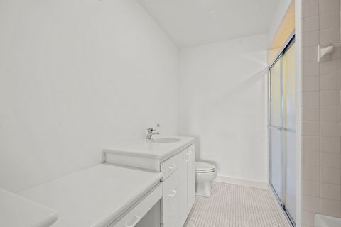 Tiny photo for 1125 Lake Cook Road #405, Northbrook, IL 60062 (MLS # 12558515)