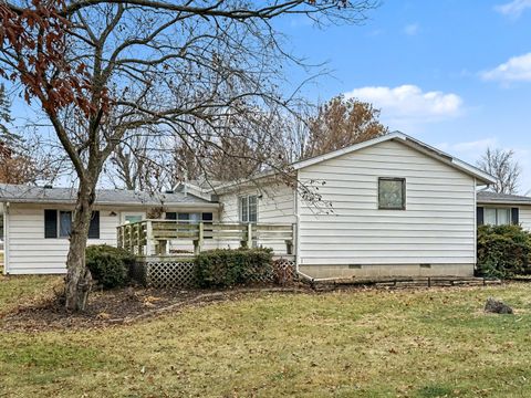 Tiny photo for 107 S Clinton Street, Ashkum, IL 60911 (MLS # 12331501)