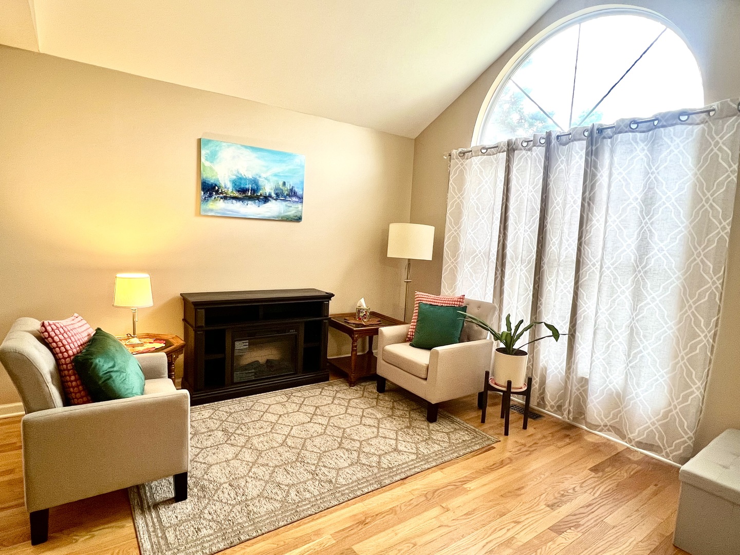 1823 Fieldstone Court