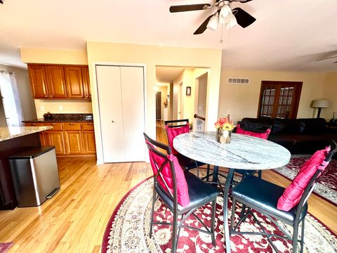 Tiny photo for 1823 Fieldstone Court, Romeoville, IL 60446 (MLS # 12605644)