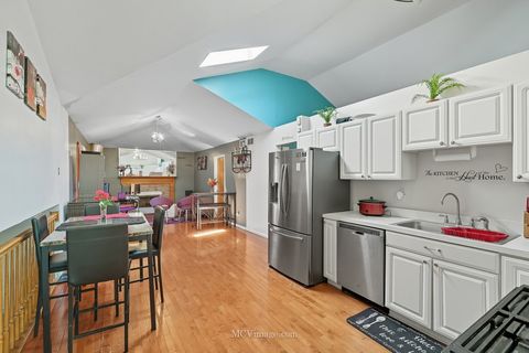 Tiny photo for 322 Central Avenue, Matteson, IL 60443 (MLS # 12505829)