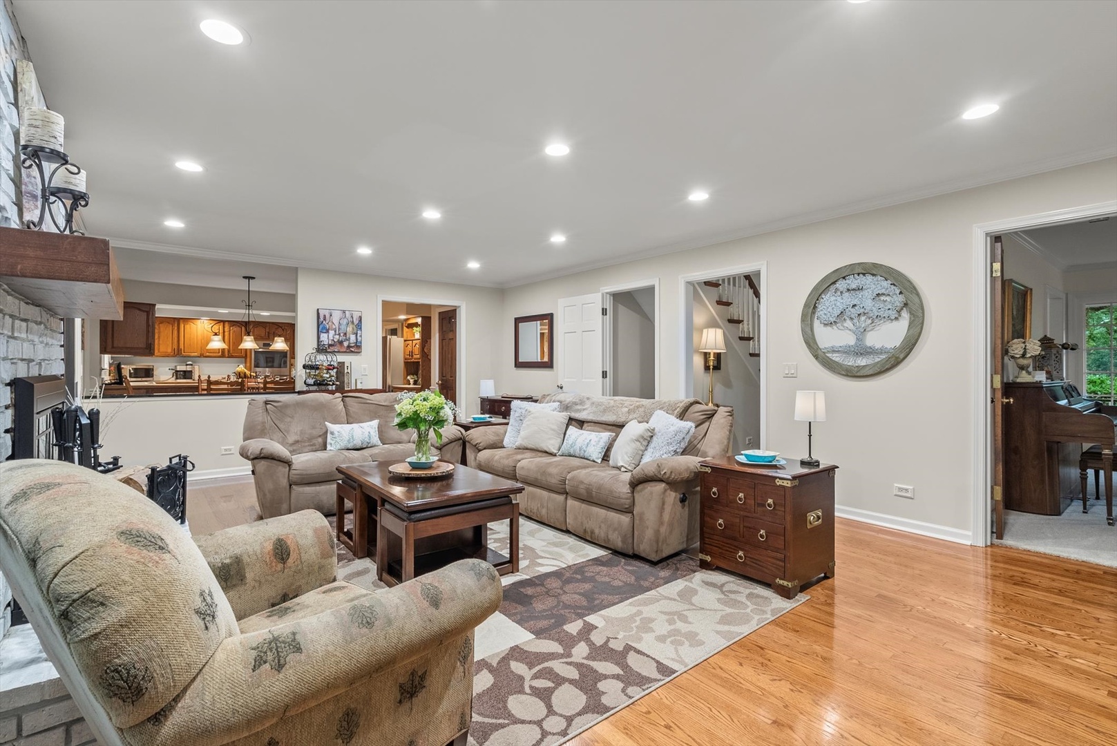 124 Hidden Oaks Drive