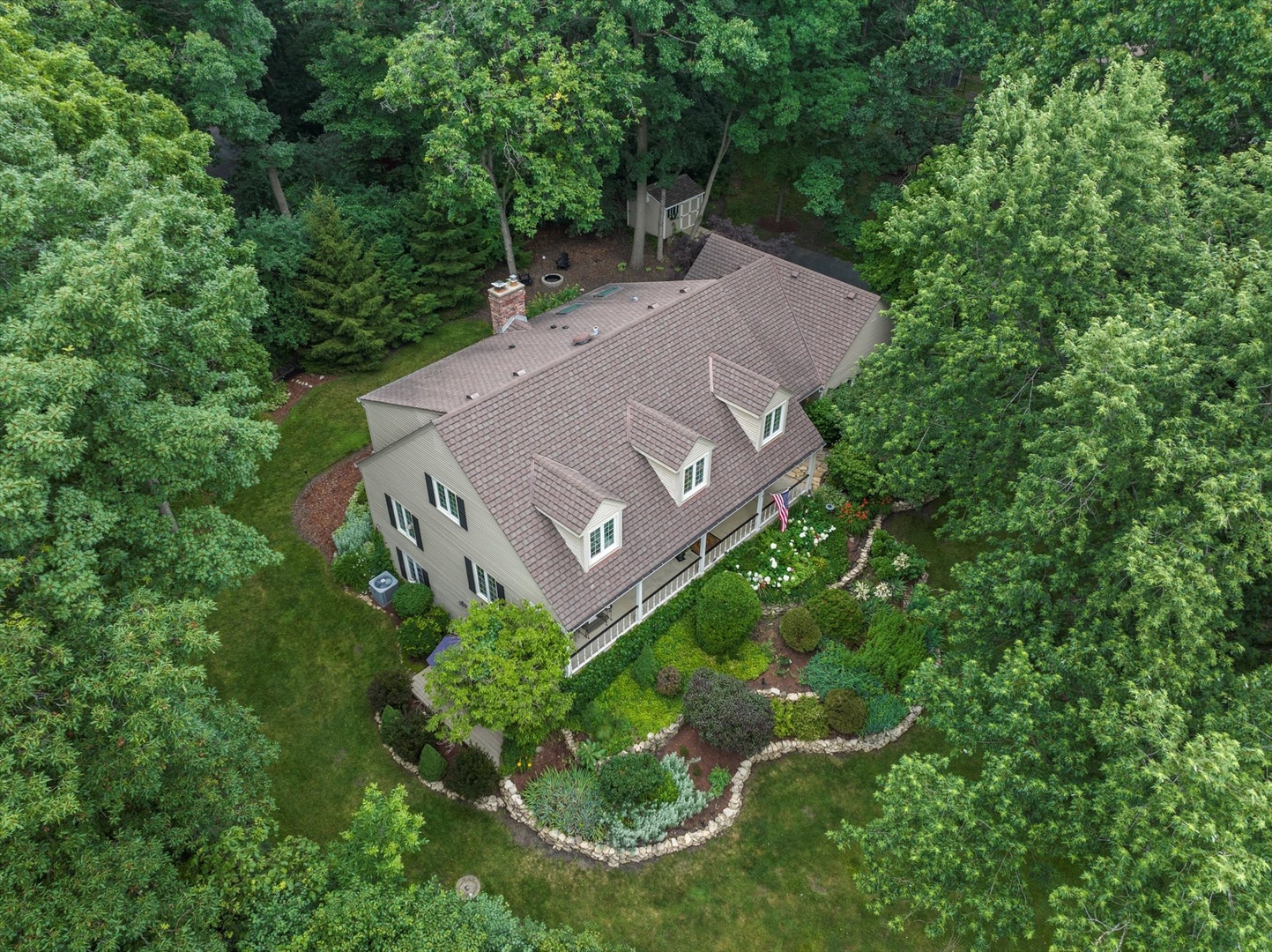 124 Hidden Oaks Drive