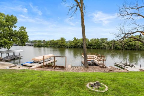 Tiny photo for 690 N Cove Court, Decatur, IL 62521 (MLS # 12423269)