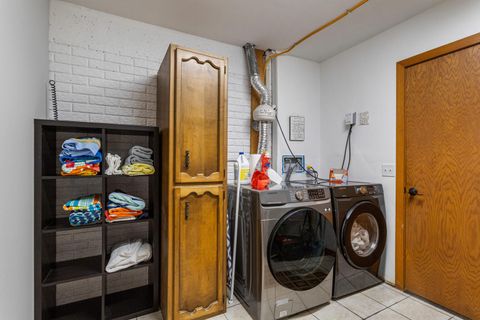 Tiny photo for 690 N Cove Court, Decatur, IL 62521 (MLS # 12423269)