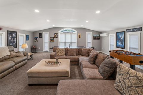 Tiny photo for 690 N Cove Court, Decatur, IL 62521 (MLS # 12423269)