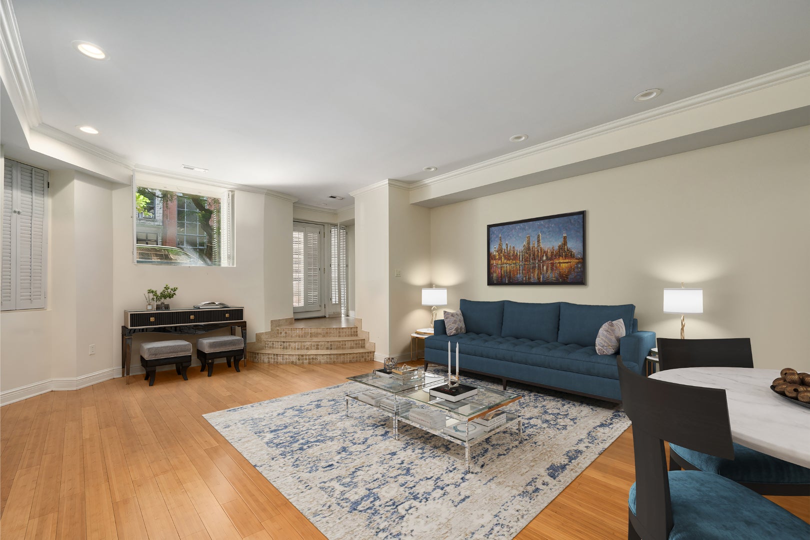 82 E Elm Street 1