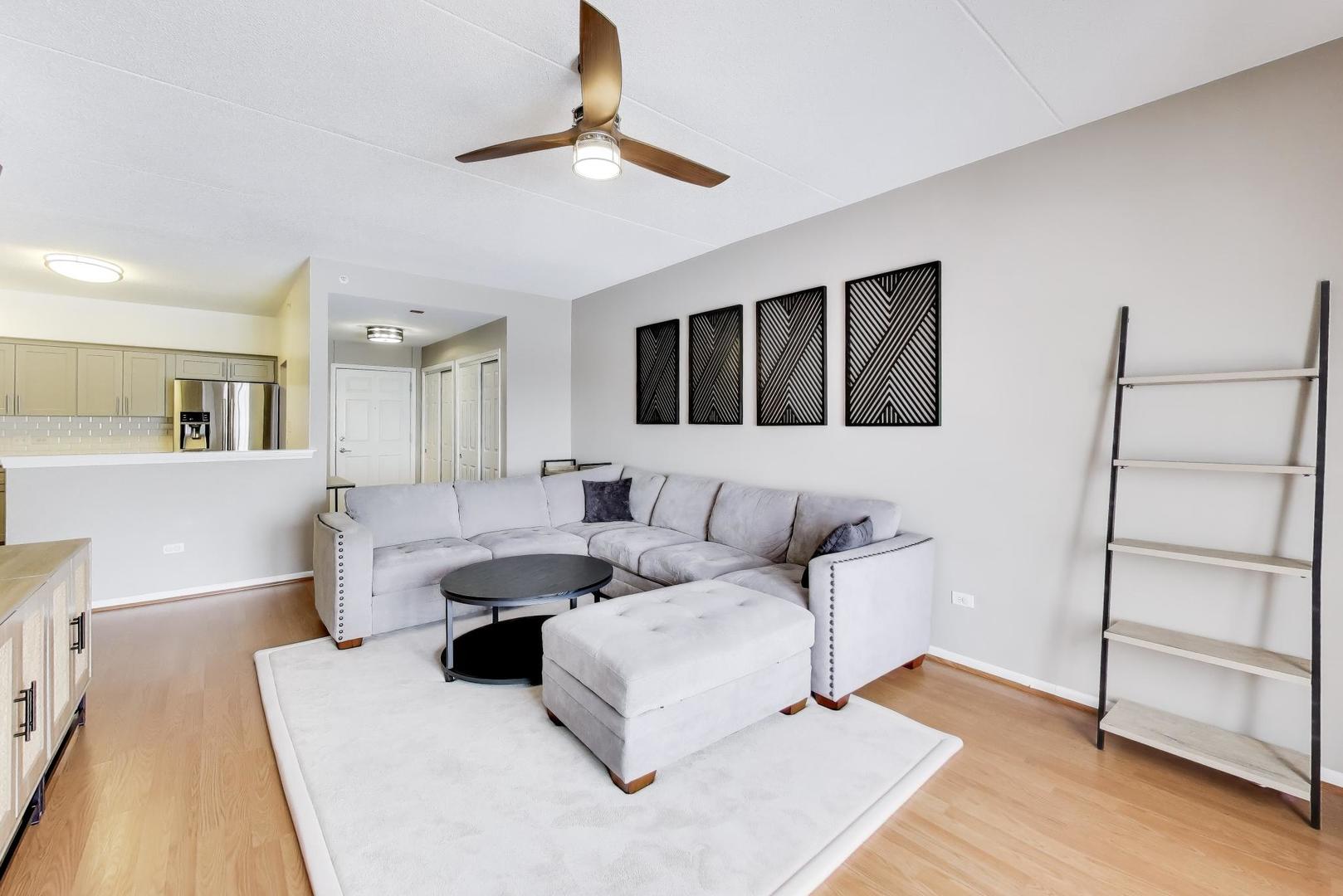 9670 Franklin Avenue 505