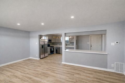 Tiny photo for 239 Indianwood Boulevard, Park Forest, IL 60466 (MLS # 12571136)