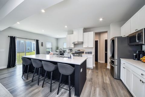 Tiny photo for 3098 Constitution Way, Yorkville, IL 60560 (MLS # 12471742)