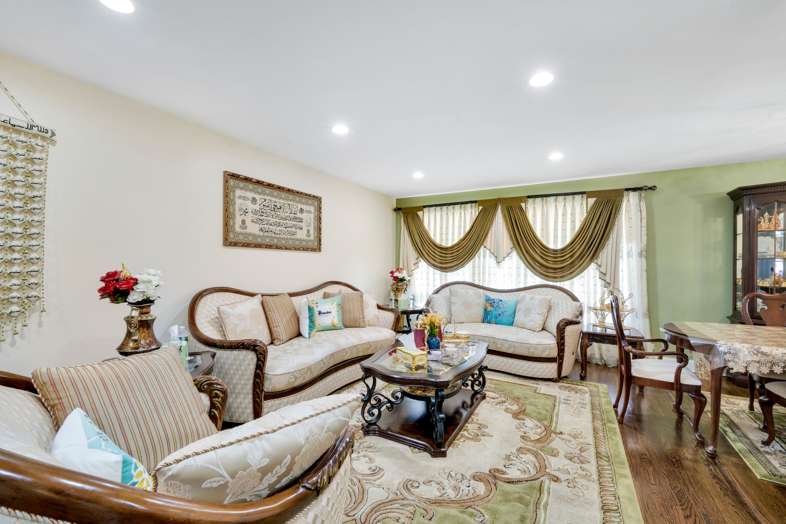 7849 W 79th Place