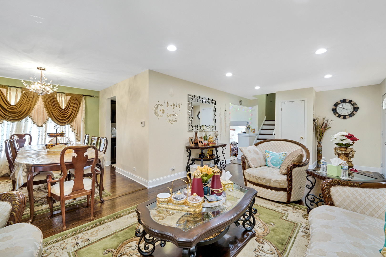 7849 W 79th Place