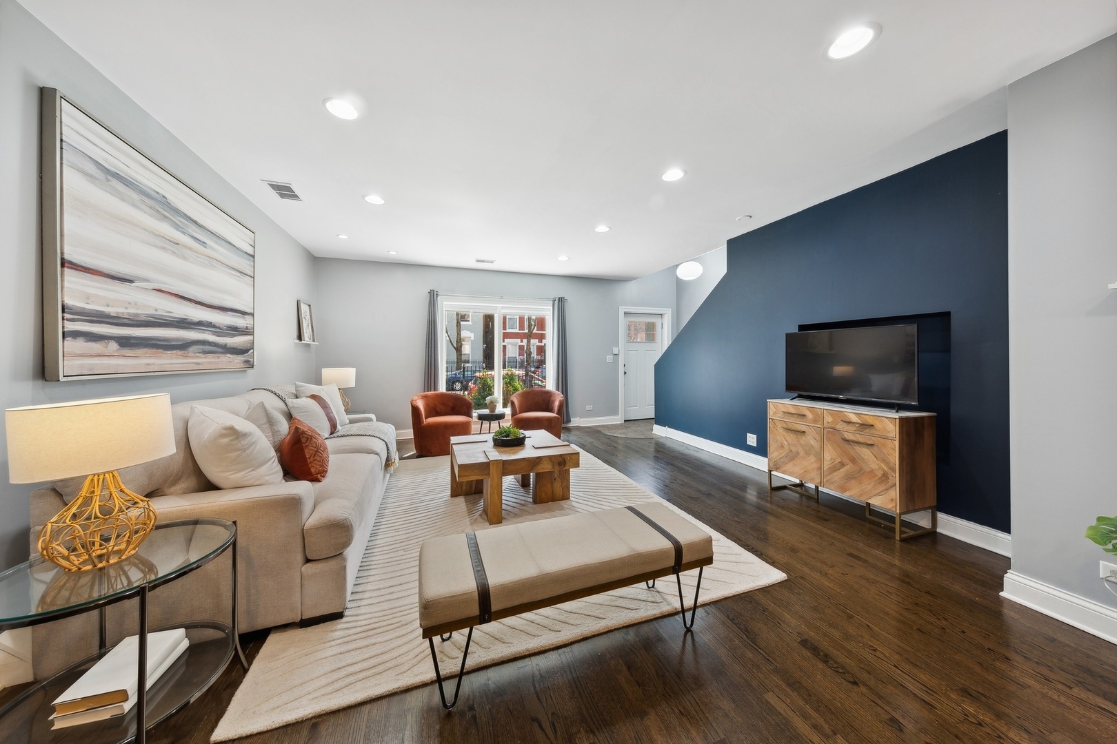 1636 W Huron Street