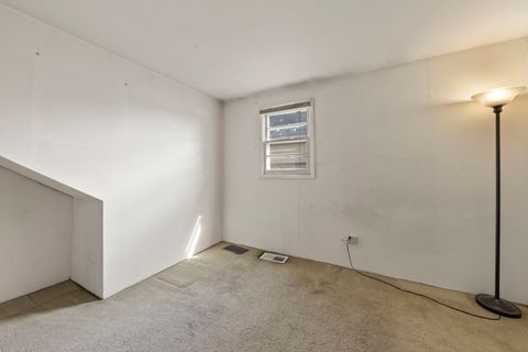 Tiny photo for 410 Chicago Avenue, Clarendon Hills, IL 60514 (MLS # 12466695)