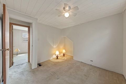 Tiny photo for 410 Chicago Avenue, Clarendon Hills, IL 60514 (MLS # 12466695)