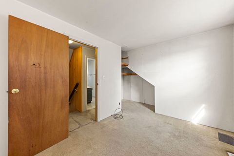 Tiny photo for 410 Chicago Avenue, Clarendon Hills, IL 60514 (MLS # 12466695)