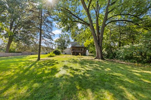 Tiny photo for 410 Chicago Avenue, Clarendon Hills, IL 60514 (MLS # 12466695)