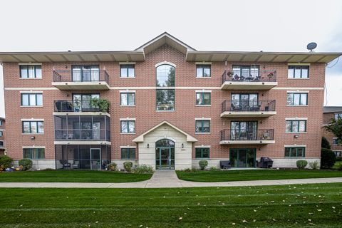 Photo of 6830 W WINDING Trail #102, Oak Forest, IL 60452 (MLS # 12495096) Photo of 6830 W WINDING Trail #102, Oak Forest, IL 60452 (MLS # 12495096)