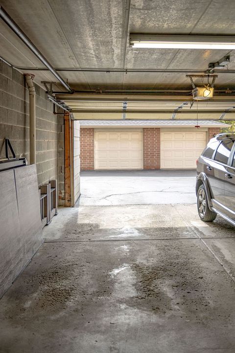 Tiny photo for 6830 W WINDING Trail #102, Oak Forest, IL 60452 (MLS # 12495096)