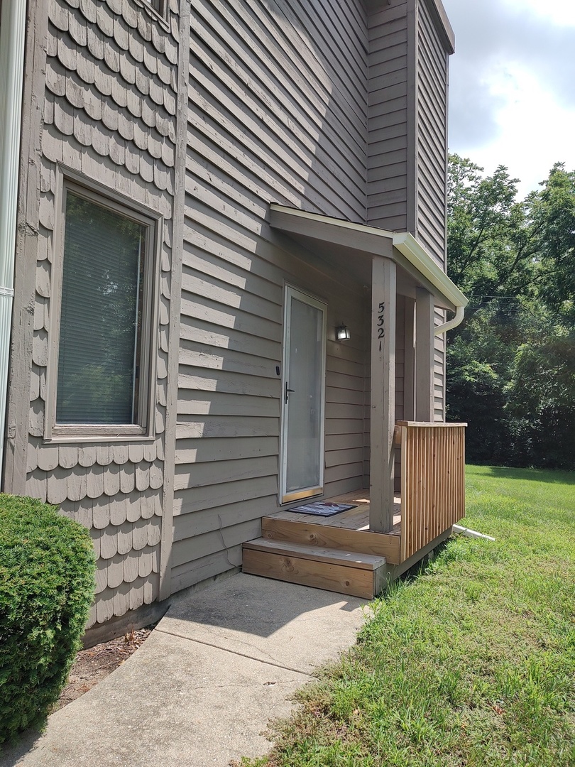 5321 Sand Piper Place 5321