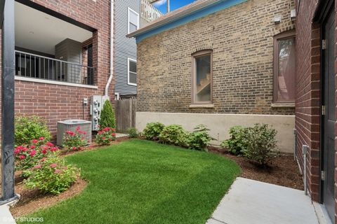 Tiny photo for 2118 N Sheffield Avenue #1, Chicago, IL 60614 (MLS # 12446232)