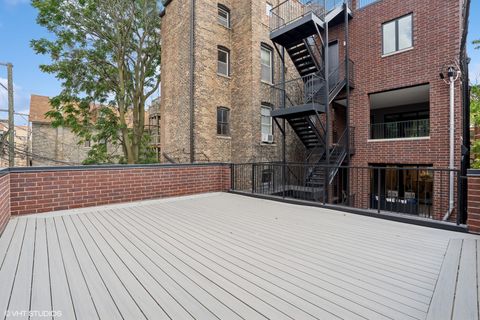 Tiny photo for 2118 N Sheffield Avenue #1, Chicago, IL 60614 (MLS # 12446232)