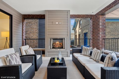 Tiny photo for 2118 N Sheffield Avenue #1, Chicago, IL 60614 (MLS # 12446232)