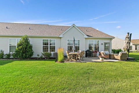 Tiny photo for 545 Autumn Circle, Pingree Grove, IL 60140 (MLS # 12698732)