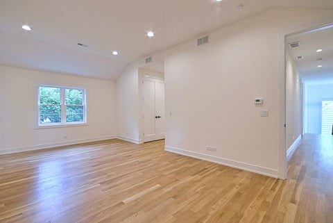 Tiny photo for 310 N Nottingham Avenue, Glenview, IL 60025 (MLS # 12757577)
