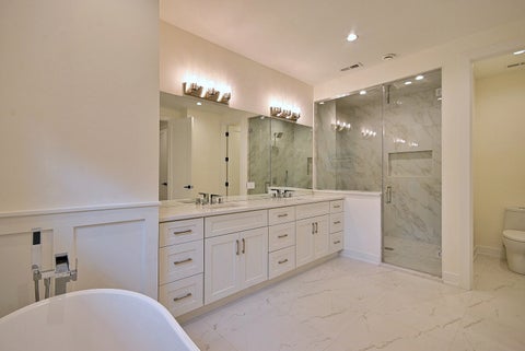 Tiny photo for 310 N Nottingham Avenue, Glenview, IL 60025 (MLS # 12757577)