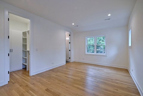 Tiny photo for 310 N Nottingham Avenue, Glenview, IL 60025 (MLS # 12757577)