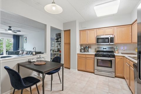 Tiny photo for 5055 Madison Street #402, Skokie, IL 60077 (MLS # 12594123)
