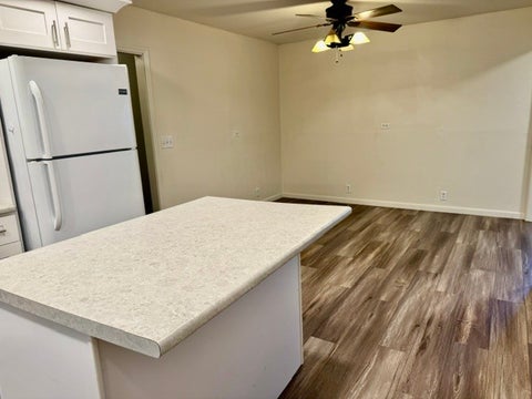 Tiny photo for 601 15th Street, Mendota, IL 61342 (MLS # 12791987)