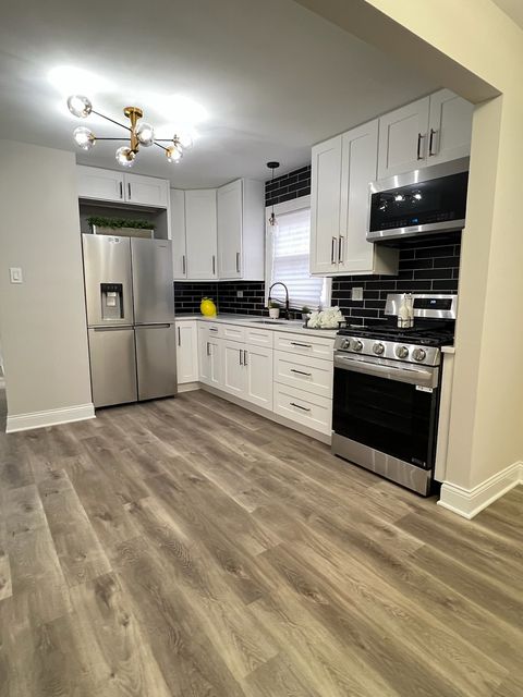 Tiny photo for 7808 Central Avenue, Burbank, IL 60459 (MLS # 12525913)