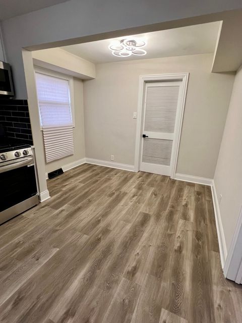 Tiny photo for 7808 Central Avenue, Burbank, IL 60459 (MLS # 12525913)