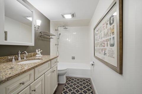 Tiny photo for 1491 Chantilly Court, Highland Park, IL 60035 (MLS # 12722581)