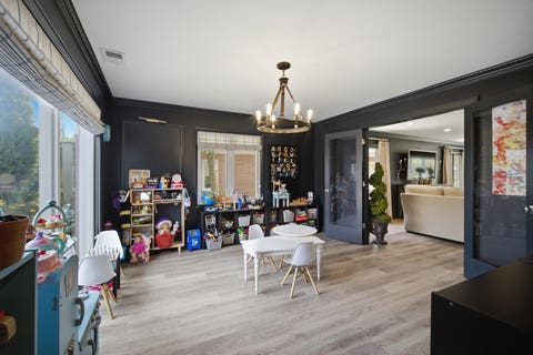 Tiny photo for 1491 Chantilly Court, Highland Park, IL 60035 (MLS # 12722581)