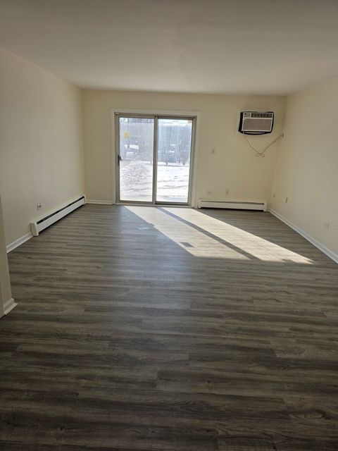 Tiny photo for 161 W Elk Trail #162, Carol Stream, IL 60188 (MLS # 12630142)