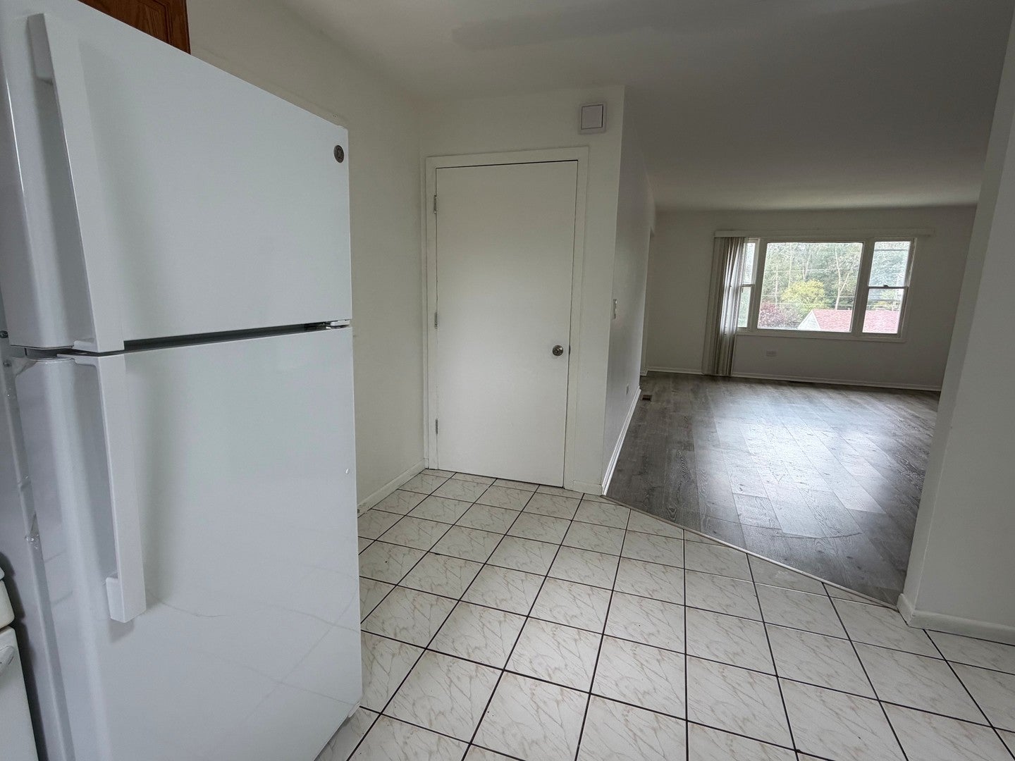2513 Western Avenue 2513