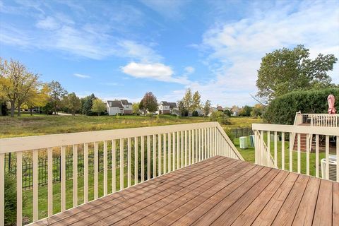 Tiny photo for 2801 Waterfront Avenue, Algonquin, IL 60102 (MLS # 12482078)