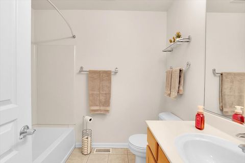 Tiny photo for 2801 Waterfront Avenue, Algonquin, IL 60102 (MLS # 12482078)