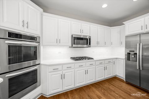 Tiny photo for 2552 DEWES Lane, Naperville, IL 60564 (MLS # 12588410)