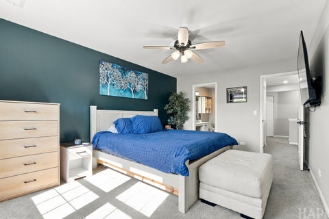 Tiny photo for 447 Ashwood Court, Lindenhurst, IL 60046 (MLS # 12758992)