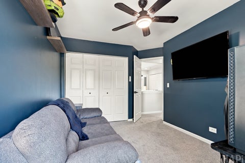 Tiny photo for 447 Ashwood Court, Lindenhurst, IL 60046 (MLS # 12758992)