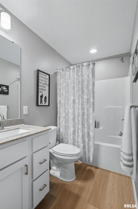 Tiny photo for 3970 ORCHARD Drive, Bettendorf, IA 52722 (MLS # QC4267978)