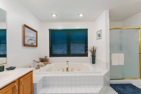 Tiny photo for 1646 Flagstone Drive, Crystal Lake, IL 60014 (MLS # 12785391)