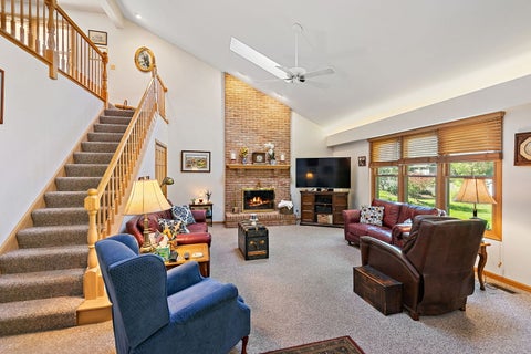 Tiny photo for 1646 Flagstone Drive, Crystal Lake, IL 60014 (MLS # 12785391)